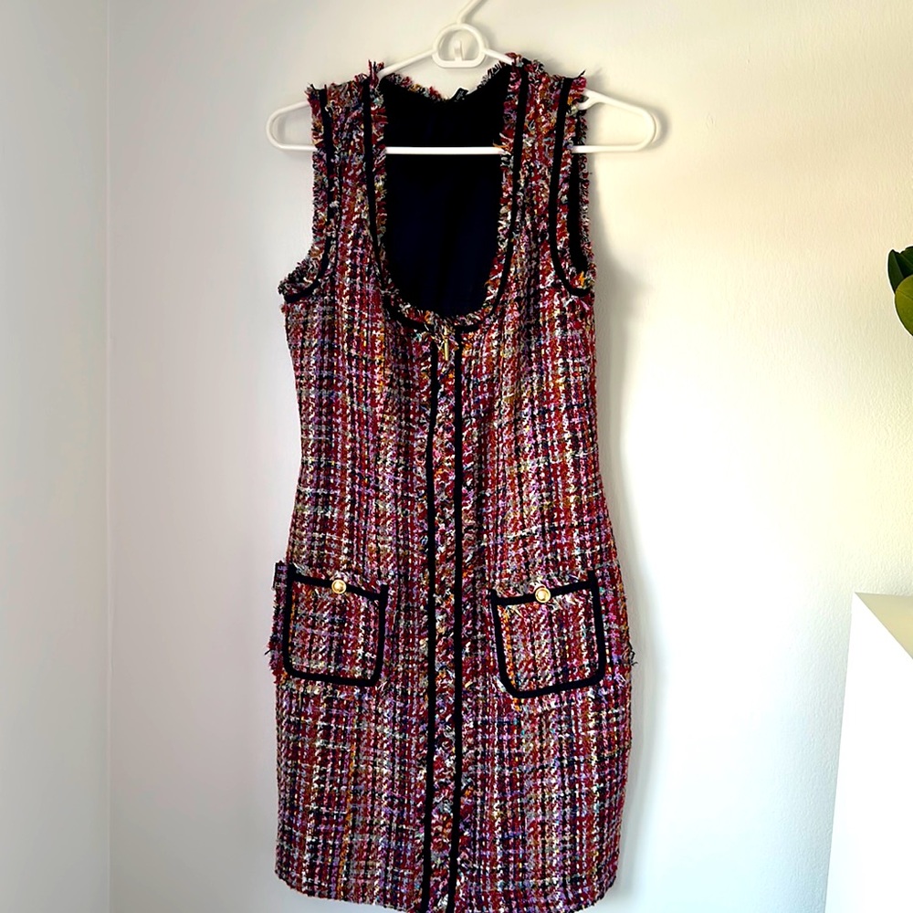 Guess dress, beautiful.
